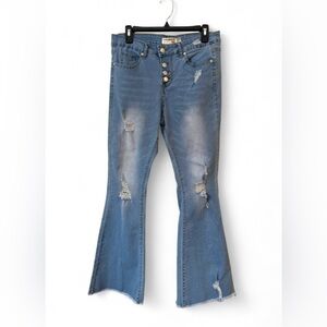 Celebrity Ace Distressed Flare Light Wash Jeans Size 11/30